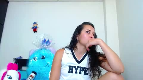 Snapshot of allyson_collins_ chatting on September 10, 2025, 6:08 pm Allyson collins online show from September 10, 2025, 6:08 pm