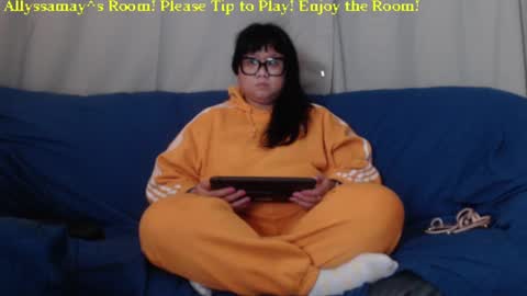 Snapshot of allyssamay chatting on December 13, 2024, 1:55 pm Allyssamay online show from December 13, 2024, 1:55 pm