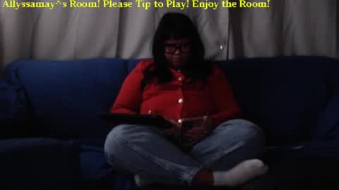 Snapshot of allyssamay chatting on December 15, 2024, 8:08 am Allyssamay online show from December 15, 2024, 8:08 am