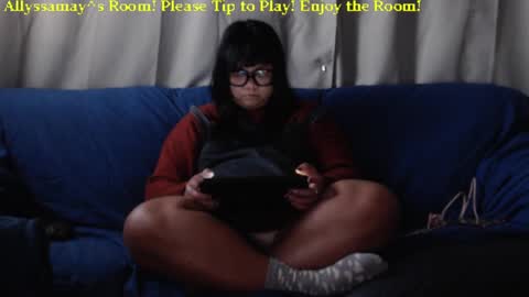 Snapshot of allyssamay chatting on December 28, 2024, 7:33 am Allyssamay online show from December 28, 2024, 7:33 am