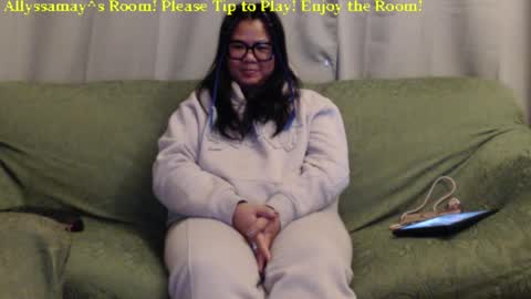 Snapshot of allyssamay chatting on January 1, 2025, 6:37 am Allyssamay online show from January 1, 2025, 6:37 am
