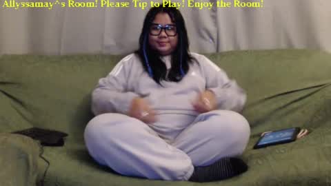 Snapshot of allyssamay chatting on January 5, 2025, 3:22 am Allyssamay online show from January 5, 2025, 3:22 am