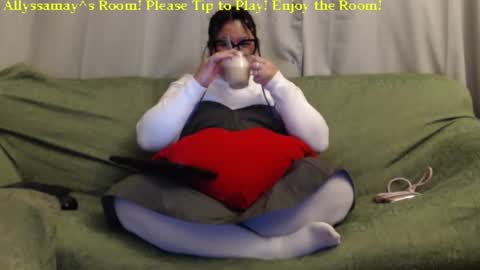 Snapshot of allyssamay chatting on January 20, 2025, 3:15 am Allyssamay online show from January 20, 2025, 3:15 am