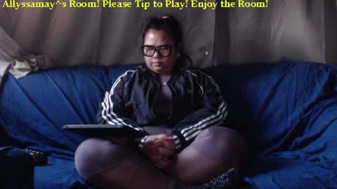Snapshot of allyssamay chatting on February 3, 2025, 6:45 am Allyssamay online show from February 3, 2025, 6:45 am