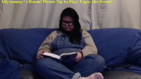 Snapshot of allyssamay chatting on February 28, 2025, 3:59 am Allyssamay online show from February 28, 2025, 3:59 am