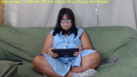 Snapshot of allyssamay chatting on September 11, 2025, 12:27 pm Allyssamay online show from September 11, 2025, 12:27 pm