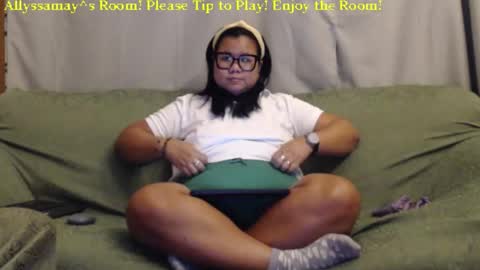 Snapshot of allyssamay chatting on September 12, 2025, 4:12 am Allyssamay online show from September 12, 2025, 4:12 am