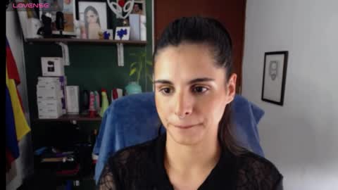 Snapshot of alma_sweet chatting on October 28, 2025, 8:55 pm Arhantxa online show from October 28, 2025, 8:55 pm