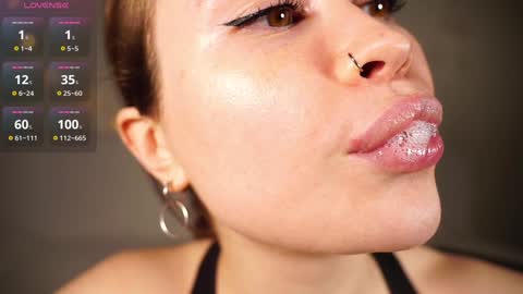 Alma online show from February 1, 2025, 7:34 pm