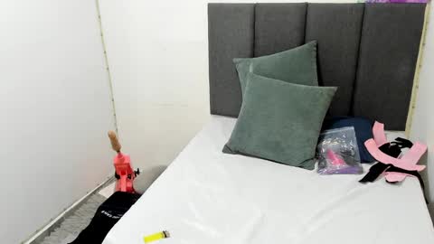 Alma online show from February 11, 2025, 8:10 pm