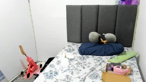 Alma online show from February 20, 2025, 11:10 pm