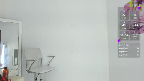 Snapshot of almasaennz chatting on December 19, 2024, 2:01 am   online show from December 19, 2024, 2:01 am