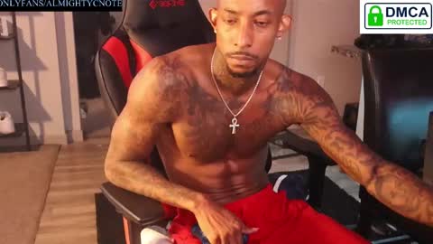 Snapshot of almightycnote chatting on March 10, 2025, 8:12 pm Almightycnote online show from March 10, 2025, 8:12 pm