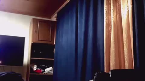 almirsex online show from October 9, 2025, 10:02 am