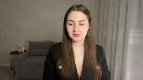 Anna online show from November 23, 2025, 8:52 pm