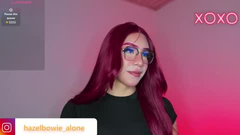 Hazel Bowie online show from November 21, 2025, 10:30 pm