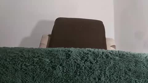 Snapshot of alotofcream chatting on October 4, 2025, 5:27 am alotofcream4u online show from October 4, 2025, 5:27 am