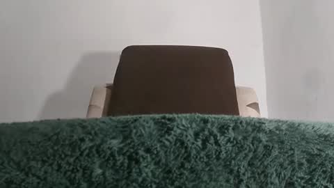 Snapshot of alotofcream chatting on October 21, 2025, 5:19 am alotofcream4u online show from October 21, 2025, 5:19 am