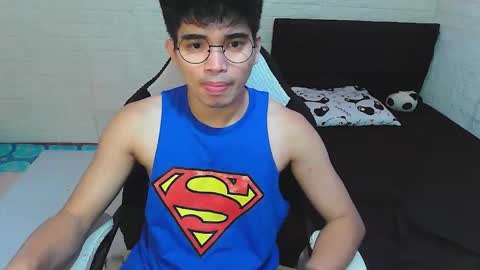 Angelo online show from November 3, 2025, 5:09 am