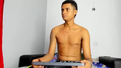 alpha smit online show from March 12, 2025, 9:02 am