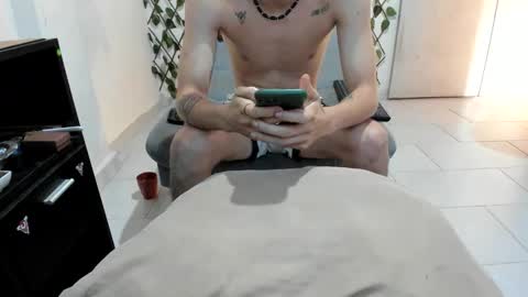 alpha smit online show from October 28, 2025, 9:50 pm