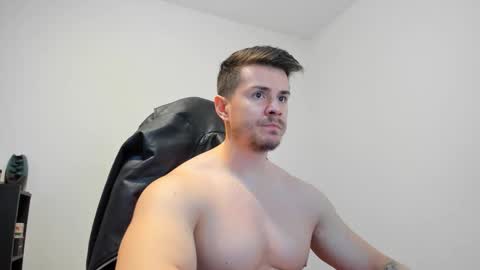 LeatherMaster online show from January 3, 2025, 8:43 am