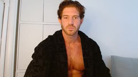 Snapshot of alphahung23 chatting on September 28, 2025, 6:52 am alphahung23 online show from September 28, 2025, 6:52 am