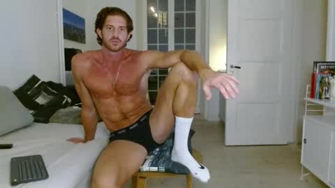 Snapshot of alphahung23 chatting on October 30, 2025, 8:31 pm alphahung23 online show from October 30, 2025, 8:31 pm