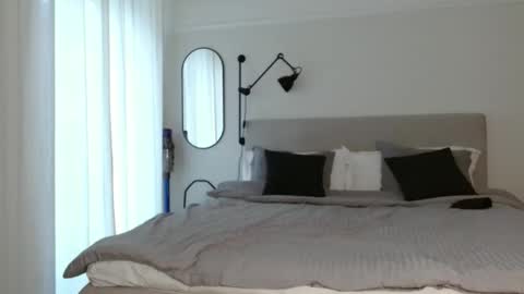 Snapshot of alphahung23 chatting on November 24, 2025, 7:52 am alphahung23 online show from November 24, 2025, 7:52 am