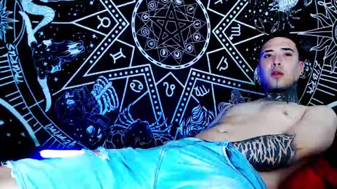 Snapshot of alptraum_boy chatting on November 12, 2025, 7:03 pm alptraum_boy online show from November 12, 2025, 7:03 pm