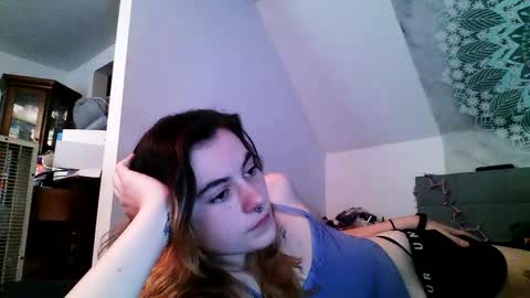 Snapshot of alternativeivy02 chatting on September 29, 2025, 2:11 pm Ivy online show from September 29, 2025, 2:11 pm