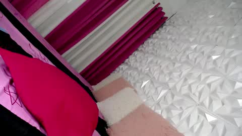 Chloe- DONT FORGET TO FOLLOW MElets getting to know each other and make some love and fun online show from February 23, 2025, 2:29 am