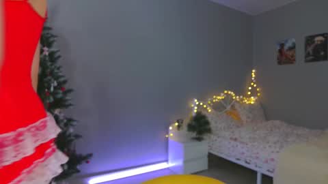 Amelia NEXT STREAM  online show from December 29, 2024, 1:38 pm