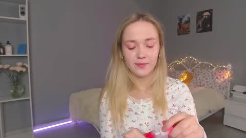 Amelia NEXT STREAM  online show from January 15, 2025, 2:13 pm