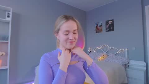 Amelia NEXT STREAM  online show from February 4, 2025, 1:48 pm