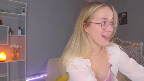 Amelia NEXT STREAM  online show from February 8, 2025, 4:47 pm