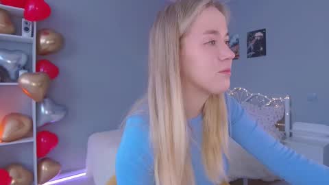 Amelia NEXT STREAM  online show from February 14, 2025, 1:51 pm