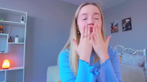 Amelia NEXT STREAM  online show from February 16, 2025, 1:49 pm