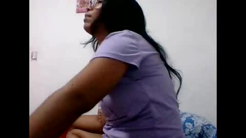 Snapshot of aly826805 chatting on December 24, 2024, 12:22 am analia online show from December 24, 2024, 12:22 am