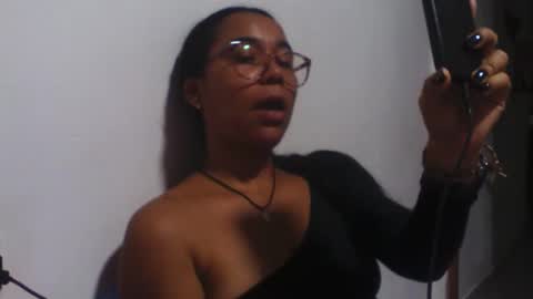 Snapshot of aly826805 chatting on September 13, 2025, 4:34 am analia online show from September 13, 2025, 4:34 am