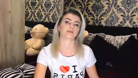 Snapshot of alyblonde chatting on January 23, 2025, 9:29 am aly online show from January 23, 2025, 9:29 am