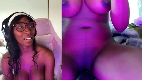Snapshot of alys_at_college chatting on September 13, 2025, 5:02 pm Sweet Alys online show from September 13, 2025, 5:02 pm
