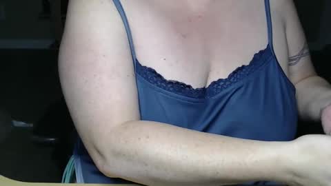 Alyss Skye online show from September 28, 2025, 1:11 am