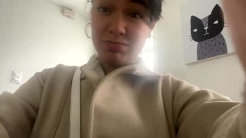 alyssia wolds online show from January 24, 2025, 12:52 pm