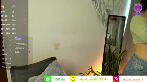 alyssia wolds online show from October 10, 2025, 11:09 am