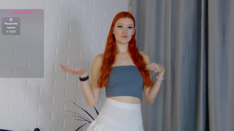 Alyx online show from November 29, 2025, 2:31 pm