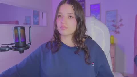 B I A N C A online show from September 16, 2025, 3:40 am