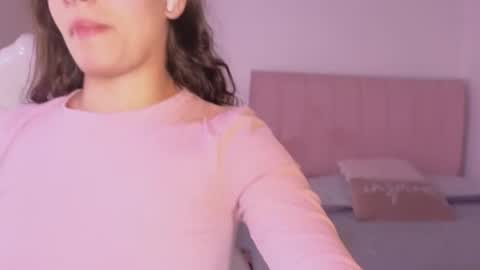 B I A N C A online show from November 29, 2025, 4:04 am