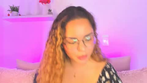 amalia bennet online show from February 24, 2025, 11:19 pm
