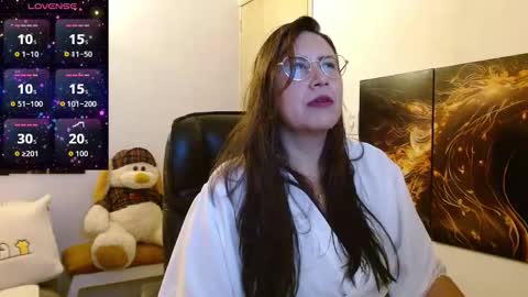 Snapshot of amalia_brunette chatting on November 26, 2025, 1:17 am AMALIA online show from November 26, 2025, 1:17 am